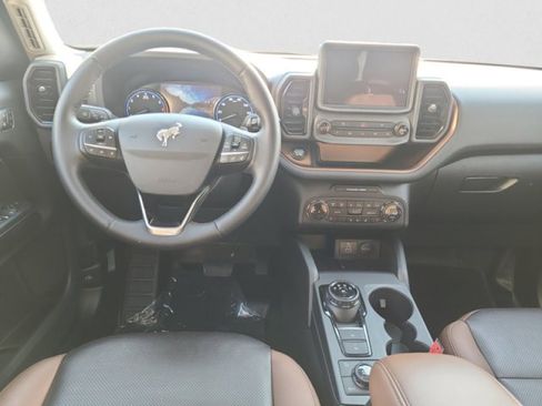 Used 2024 Ford Bronco Sport Badlands w/ Premium Package image 13