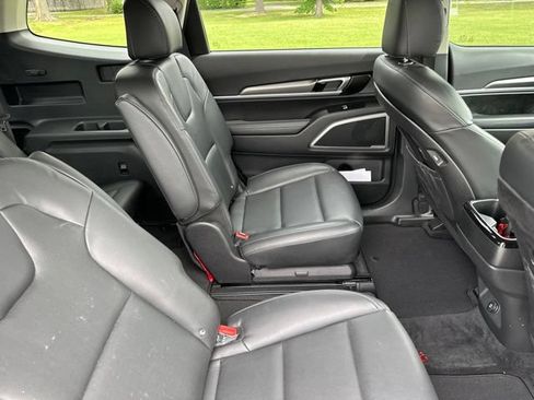 Certified 2021 Kia Telluride S FWD image 23