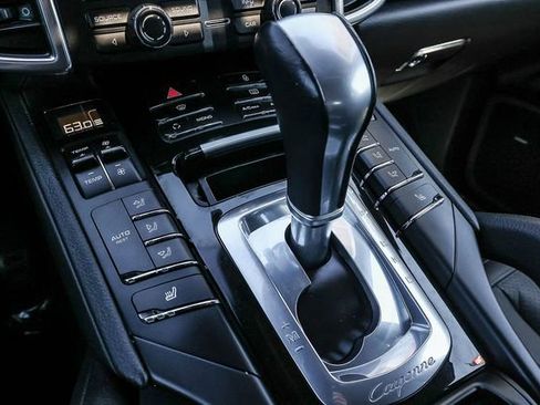 Used 2012 Porsche Cayenne image 24