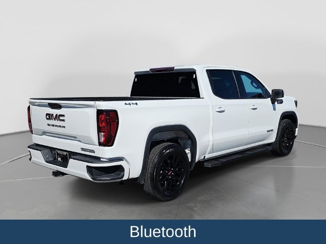Used 2022 GMC Sierra 1500 Elevation w/ LPO, Elevation Black Package AWD/4WD image 4