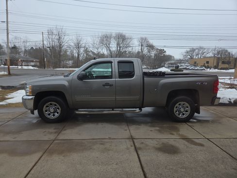 Used 2013 Chevrolet Silverado 1500 LT image 6