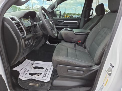 Used 2025 RAM 1500 Big Horn RWD image 21