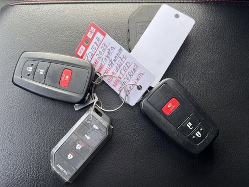 Certified 2023 Toyota 4Runner TRD Off-Road Premium w/ Off Road Premium Plus Package image 15