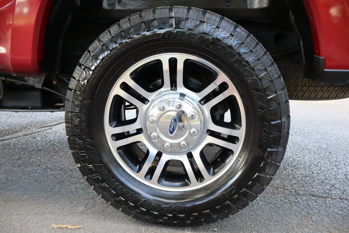 Used 2017 Ford F250 Platinum w/ Platinum Ultimate Package AWD/4WD image 41