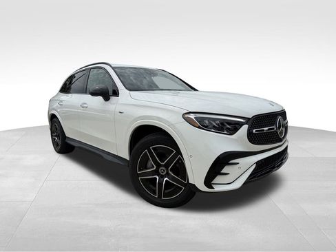 New 2025 Mercedes-Benz GLC 350e 4MATIC image 1