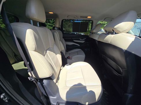 Used 2019 Subaru Ascent Limited AWD/4WD image 12