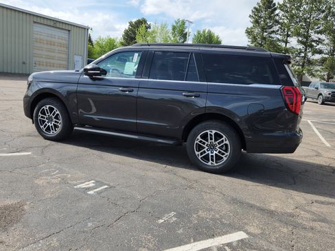 New 2026 Ford Expedition Active AWD/4WD image 7