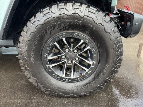 Used 2024 Jeep Wrangler Unlimited Rubicon image 43