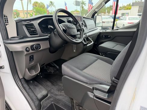 Used 2025 Ford Transit 250 Low Roof w/ Exterior Upgrade Package RWD image 11