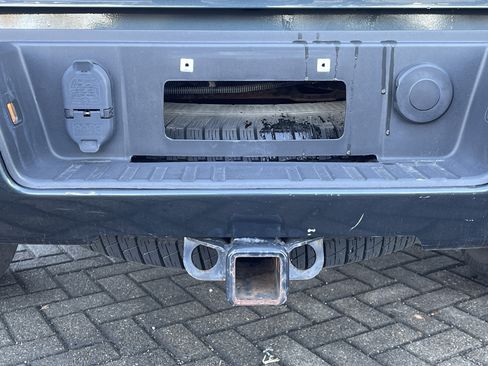 Used 2017 Chevrolet Silverado 1500 LT w/ All Star Edition image 43