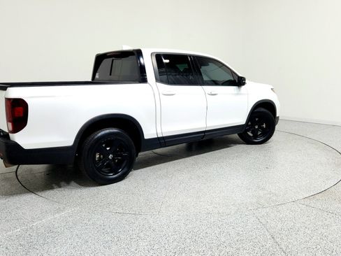 Used 2023 Honda Ridgeline Black Edition image 3