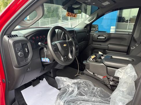 Used 2025 Chevrolet Silverado 1500 Custom w/ Turbomax Blackout Package RWD image 15
