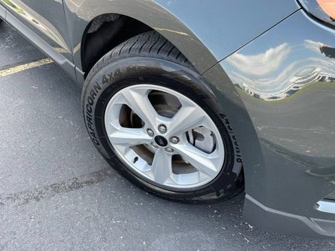 Used 2023 Ford Edge SE AWD/4WD image 13