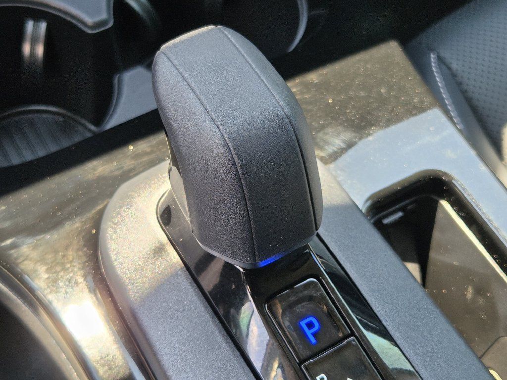 Used 2026 Toyota Prius Plug-In Hybrid FWD image 20