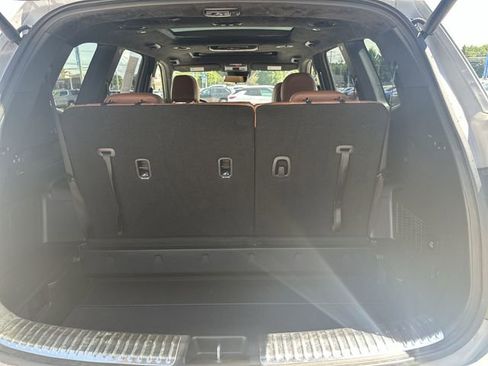 Used 2025 Kia Telluride SX Prestige X-Pro AWD/4WD image 30