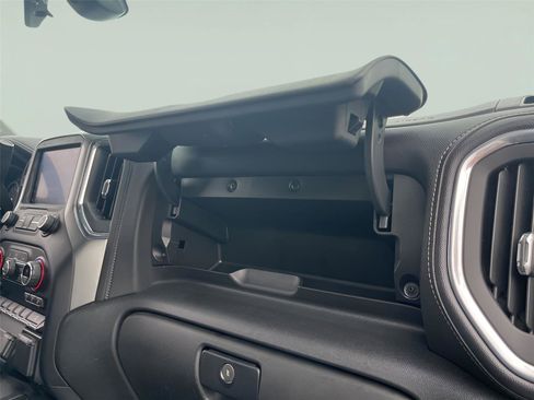 Used 2021 Chevrolet Silverado 1500 LTZ w/ LTZ Premium Package AWD/4WD image 38