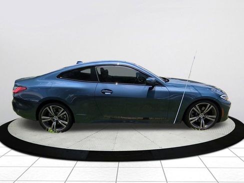 Used 2023 BMW 430i Coupe w/ Convenience Package RWD image 2