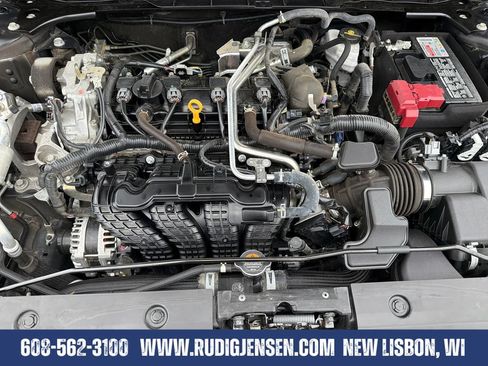 Used 2025 Nissan Altima 2.5 SV FWD image 20