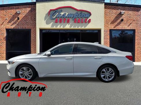 Used 2018 Honda Accord LX image 8