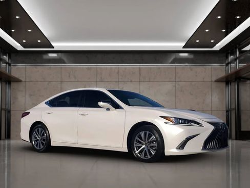 Used 2021 Lexus ES 350 w/ Premium Package image 7