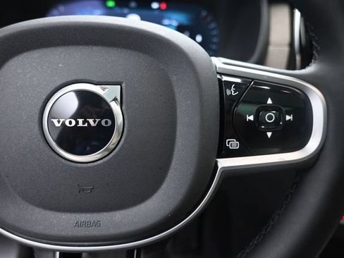 Certified 2026 Volvo XC90 B6 Plus w/ Protection Package Premier AWD/4WD image 14