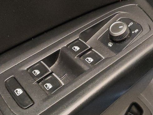 Used 2019 Volkswagen Atlas SE w/ Panoramic Sunroof Package AWD/4WD image 27