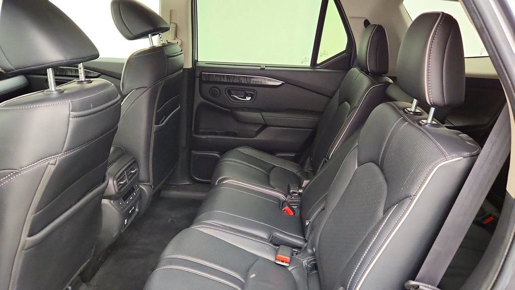 Used 2023 Honda Pilot Elite image 20