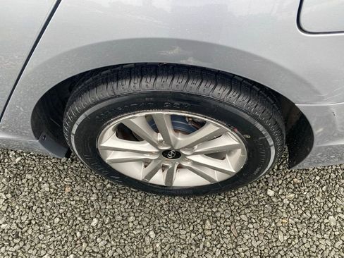 Used 2016 Hyundai Sonata SE image 25