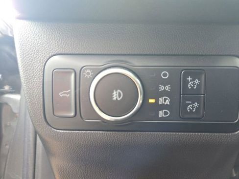 Used 2025 Ford Escape Platinum image 22