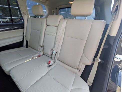 Used 2021 Lexus GX 460 Premium w/ Premium Package AWD/4WD image 13