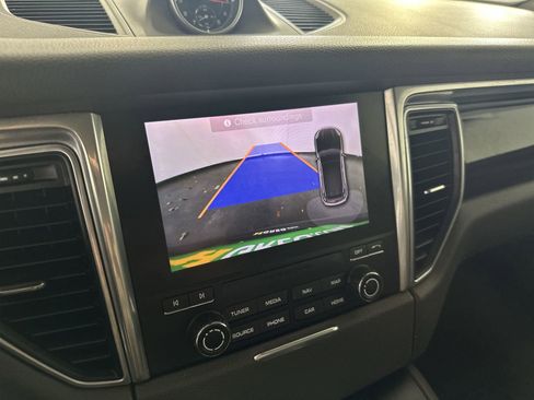 Used 2017 Porsche Macan S AWD/4WD image 17
