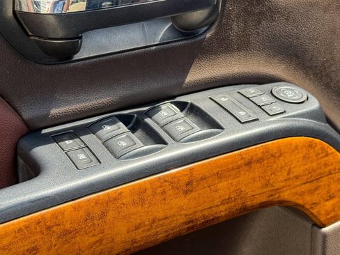 Used 2017 Chevrolet Silverado 2500 High Country w/ Duramax Plus Package image 29