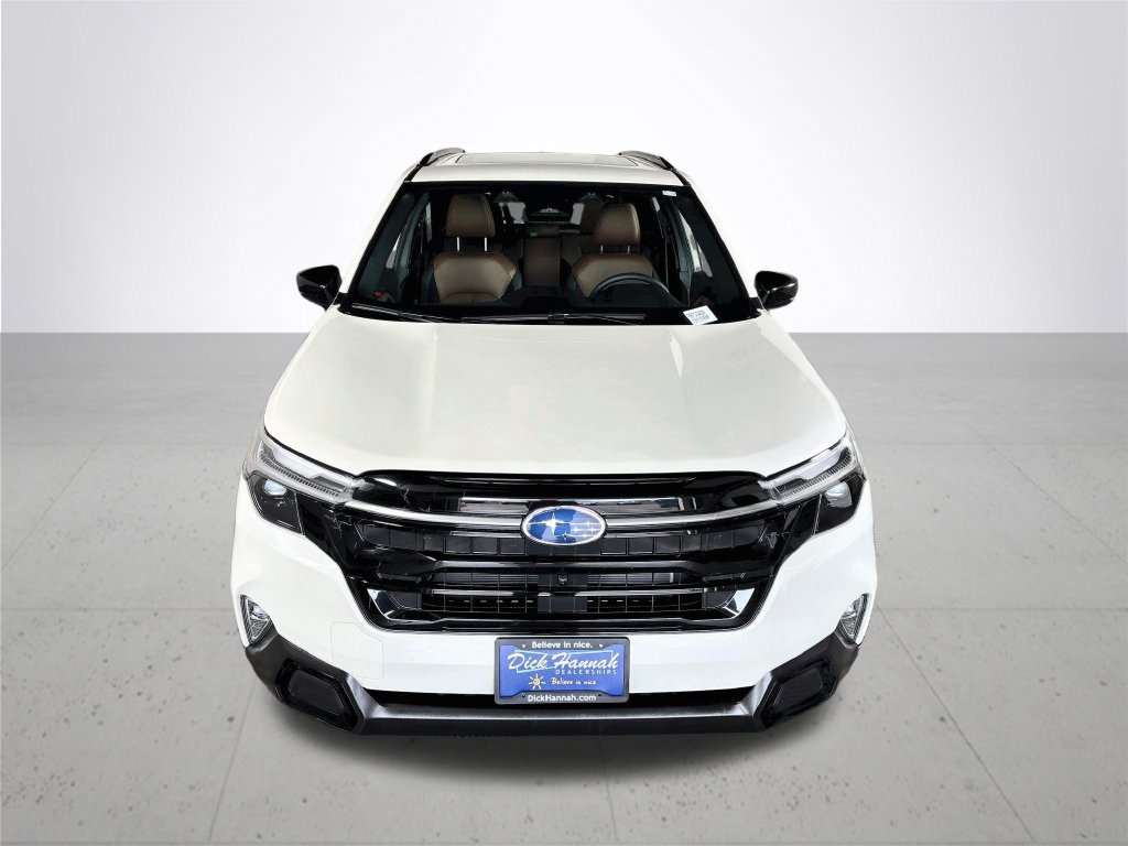 Certified 2025 Subaru Forester Touring AWD/4WD image 3