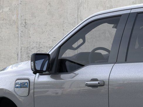 New 2025 Ford F150 Lightning Flash AWD/4WD image 20