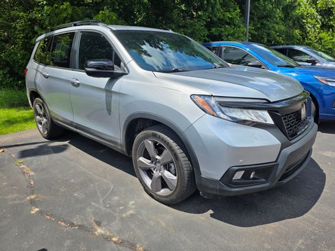 Used 2020 Honda Passport Touring image 4