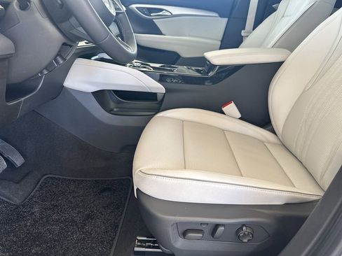 New 2026 Buick Envision Avenir image 13