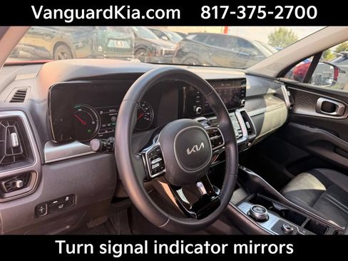 Used 2023 Kia Sorento EX FWD image 14