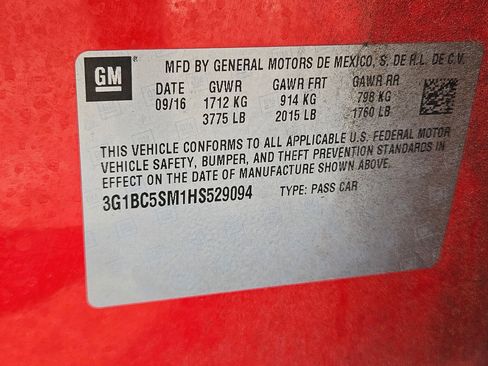 Used 2017 Chevrolet Cruze LS image 23