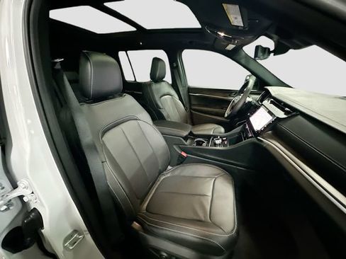 New 2026 Jeep Grand Cherokee Limited AWD/4WD image 31