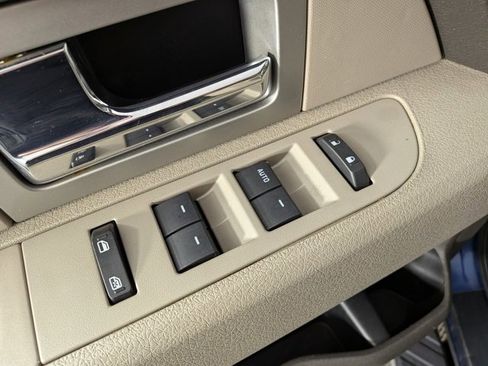 Used 2010 Ford F150 XLT image 13