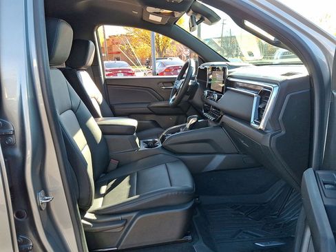 Used 2023 GMC Canyon Elevation w/ Elevation Premium Package image 28