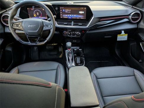 New 2026 Chevrolet Trax RS w/ Sunroof Package image 22
