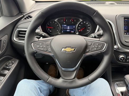 Used 2024 Chevrolet Equinox LT w/ LPO, Floor Liner Package image 17