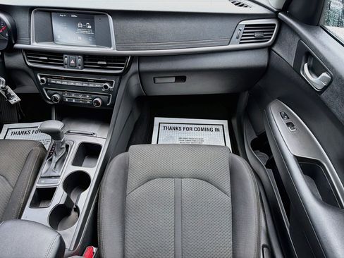Used 2018 Kia Optima LX FWD image 16
