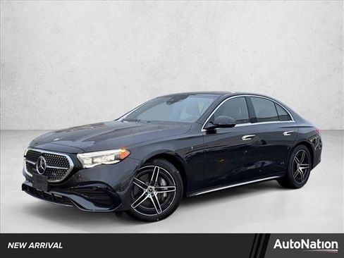 Used 2024 Mercedes-Benz E 450 4MATIC Sedan image 1