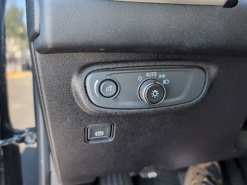 Used 2019 GMC Terrain SLE w/ Black Edition image 20