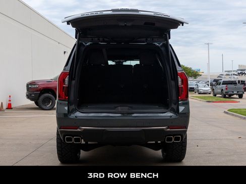 Used 2026 GMC Yukon AT4 Ultimate AWD/4WD image 9