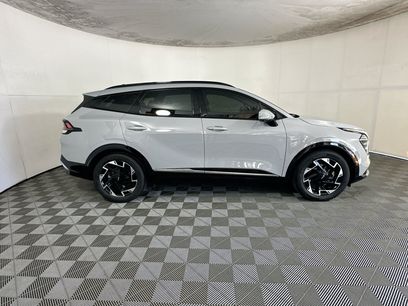 Used 2025 Kia Sportage SX