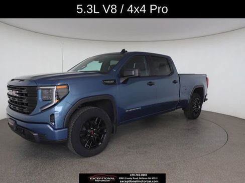 Used 2024 GMC Sierra 1500 Pro w/ Graphite Edition AWD/4WD image 3