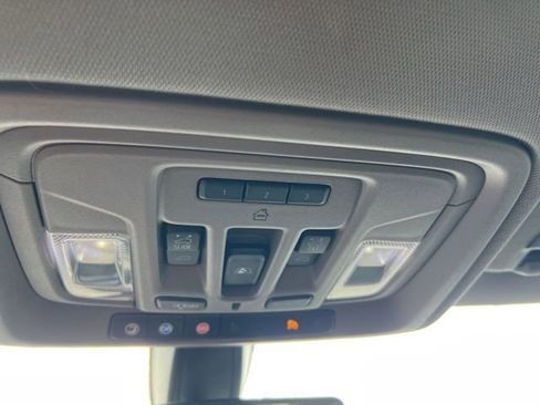 Used 2020 Chevrolet Silverado 1500 LT Trail Boss image 12